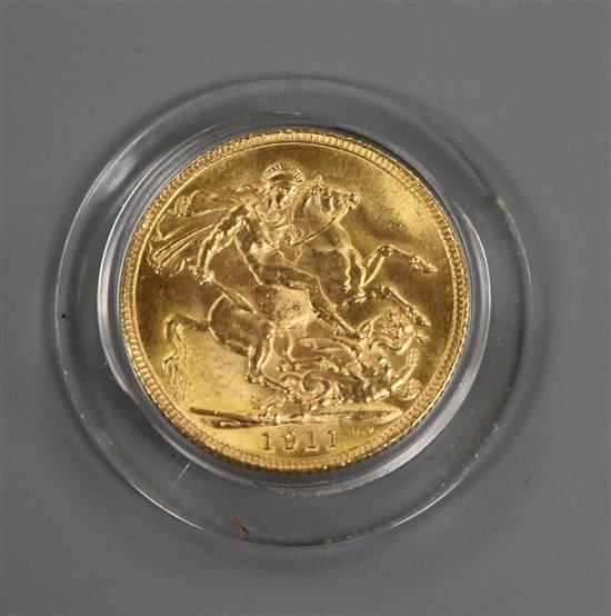 A George V gold full sovereign 1911, GVF